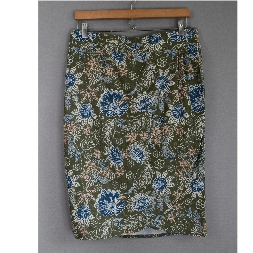 RipSkirt Hawaii Wrap Skirt Medium 3 Olive Green Floral Batik Quick Dry Women